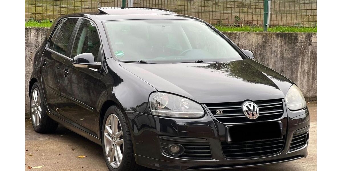 VW Golf 272.000 km 3.990 &euro; Ludwigsburg 71642