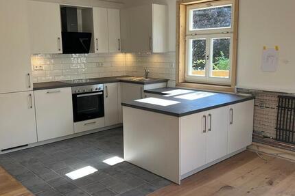 Wohnung Schwieberdingen - 2 Zimmer, 98 m&sup2;, 1.570&euro; | Angebot:27539423