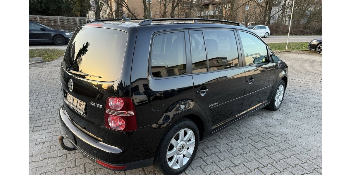 VW Touran 2.0 TDI BM United *Navi,7 Sitzer,18´´Alu* 342.000 km 3.350 &euro; Schorndorf 73614