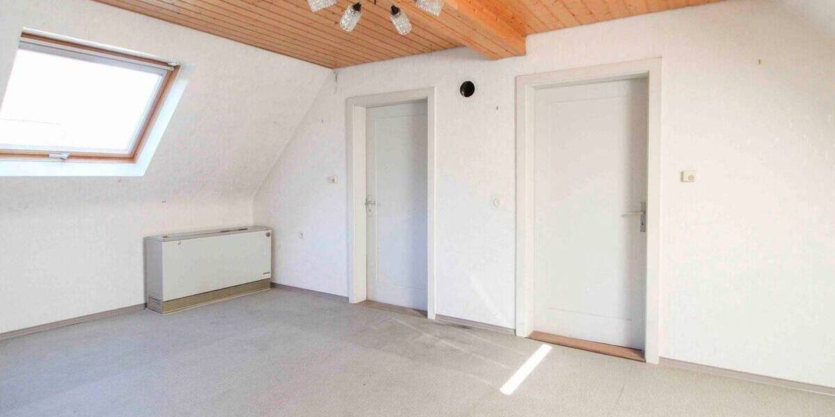 Einfamilienhaus Mühlacker Dürrmenz - 6 Zimmer, 115 m&sup2;, 175.000&euro; | Angebot:25970542