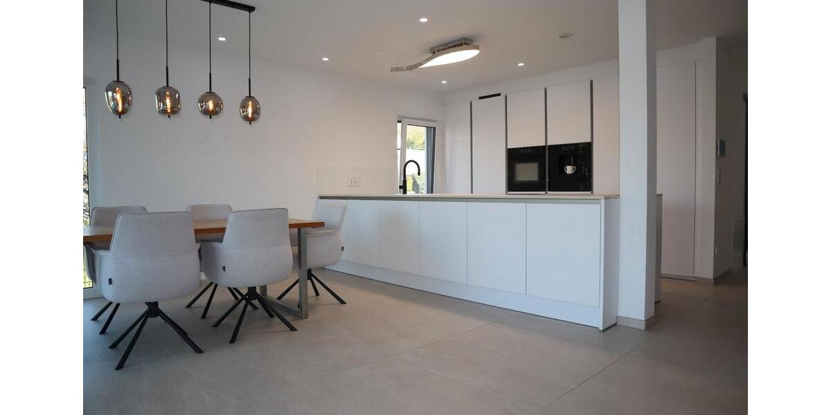 Doppelhaushälfte Abstatt - 6 Zimmer, 190 m&sup2;, 895.000&euro; | Angebot:26662187
