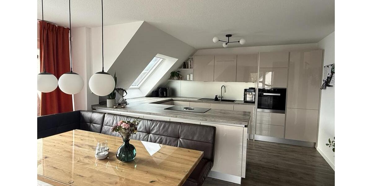 Maisonettenwohnung Stuttgart Zuffenhausen - 4 Zimmer, 108 m&sup2;, 690.000&euro; | Angebot:25350150