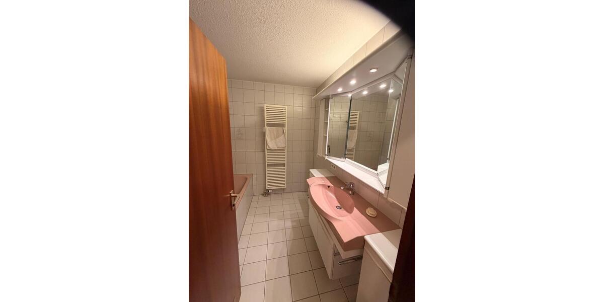 Etagenwohnung Renningen - 3.5 Zimmer, 95 m&sup2;, 1.250&euro; | Angebot:27547197