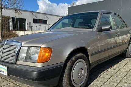Mercedes-Benz 300 251.000 km 8.900 &euro; Remseck am Neckar 71686