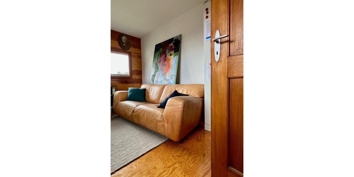 Einfamilienhaus Stuttgart Feuerbach - 6 Zimmer, 140 m&sup2;, 1.600&euro; | Angebot:25980754