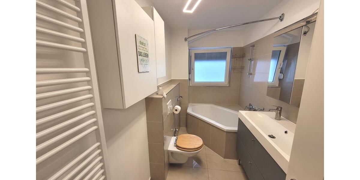 Etagenwohnung Stuttgart Hedelfingen - 3 Zimmer, 72 m&sup2;, 1.250&euro; | Angebot:25882997