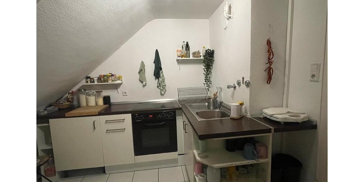 Dachgeschoßwohnung Stuttgart Stuttgart-West - 3 Zimmer, 50 m&sup2;, 1.200&euro; | Angebot:25328104