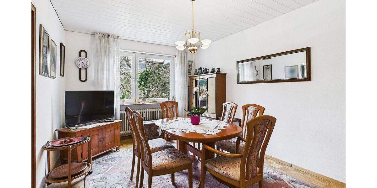 Etagenwohnung Stuttgart Bad Cannstatt - 4 Zimmer, 108 m&sup2;, 365.000&euro; | Angebot:25671744