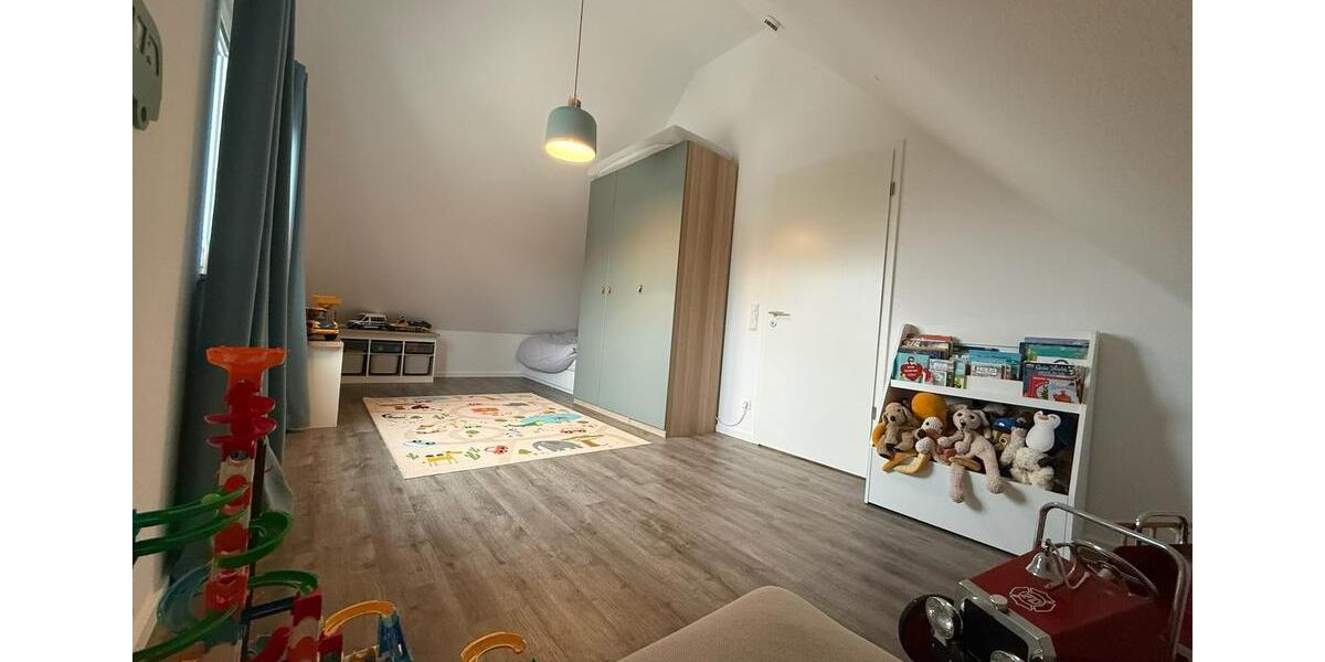 Maisonettenwohnung Stuttgart Zuffenhausen - 4 Zimmer, 108 m&sup2;, 690.000&euro; | Angebot:26044985
