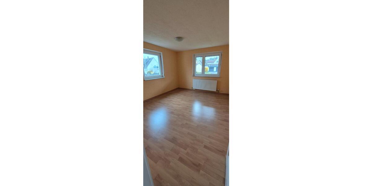 Mehrfamilienhaus, Wohnhaus Markgröningen - 9.5 Zimmer, 220 m&sup2;, 820.000&euro; | Angebot:26061531