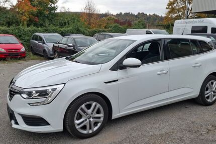 Renault Megane 48.600 km 9.590 &euro; Kernen i. r 71394
