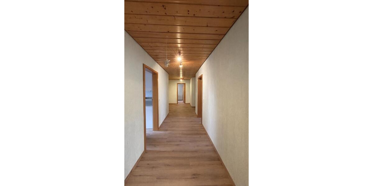 Etagenwohnung Heilbronn - 3 Zimmer, 100 m&sup2;, 1.150&euro; | Angebot:26464782