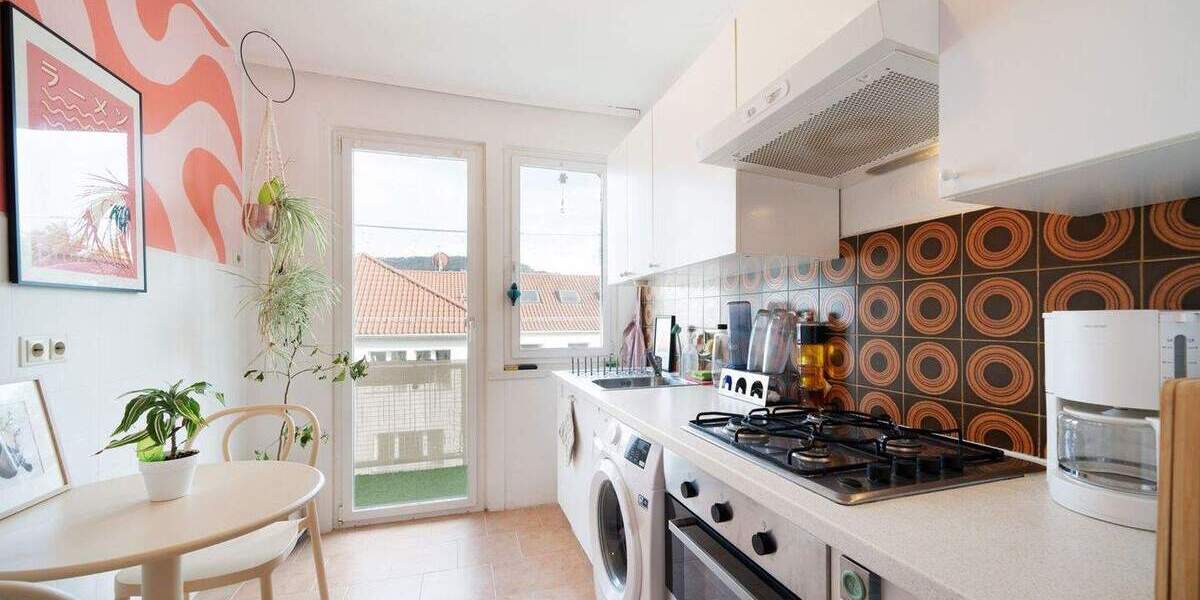 Etagenwohnung Stuttgart Ost - 2 Zimmer, 54 m&sup2;, 220.000&euro; | Angebot:25685464