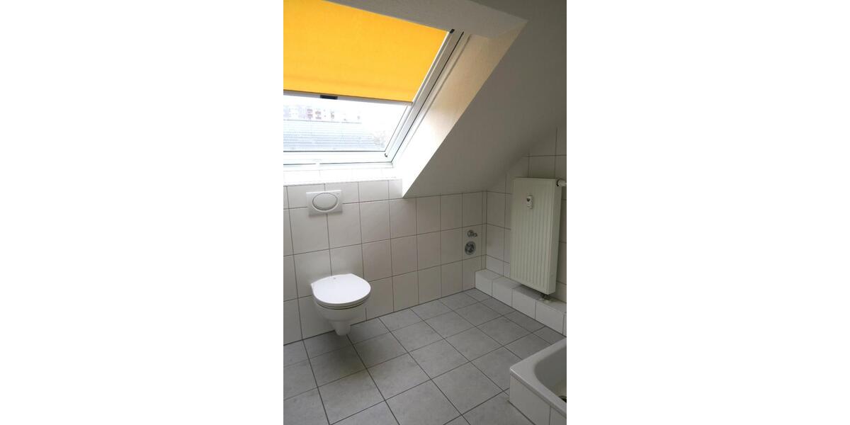 Maisonettenwohnung Schwieberdingen - 4.5 Zimmer, 130 m&sup2;, 1.350&euro; | Angebot:26311621