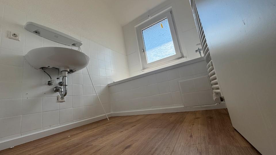 Dachgeschoßwohnung Möglingen - 4 Zimmer, 71 m&sup2;, 1.330&euro; | Angebot:27543973