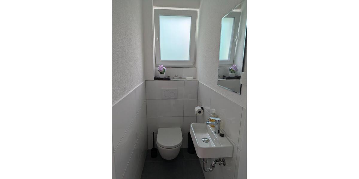 Etagenwohnung Böblingen Dagersheim - 3 Zimmer, 70 m&sup2;, 1.200&euro; | Angebot:27545196