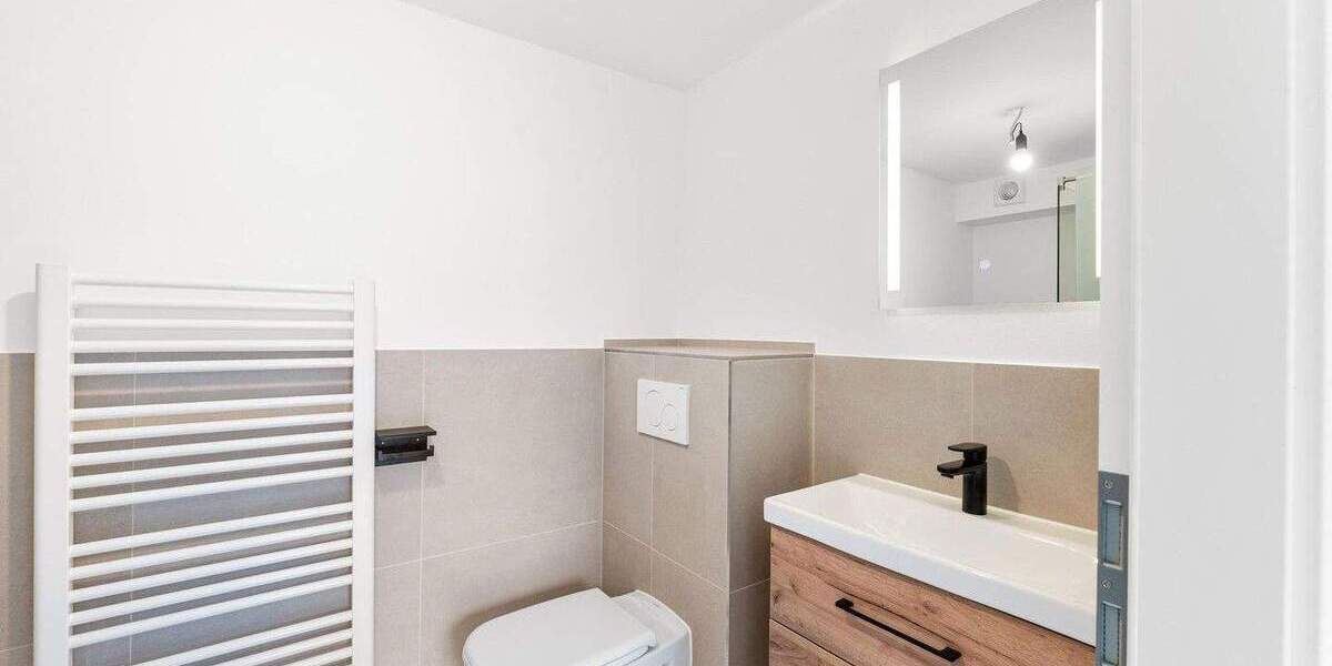 Etagenwohnung Stuttgart Süd - 2 Zimmer, 40 m&sup2;, 225.000&euro; | Angebot:25778398