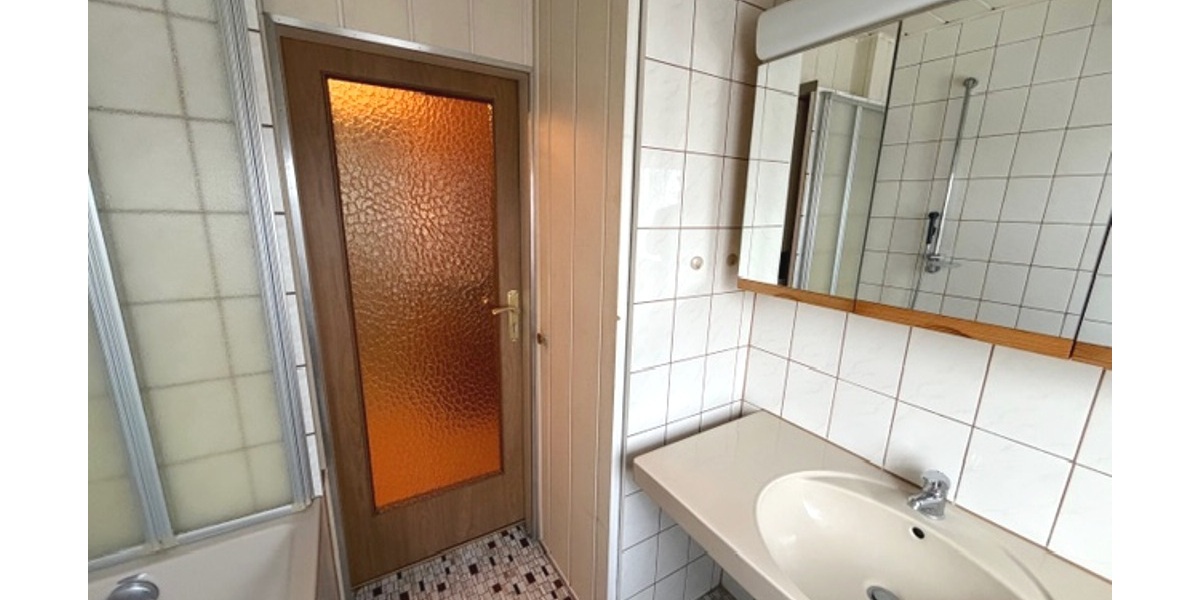 Perfekt für Paare & kleine Familien: EFH in zentraler Lage von Marbach - Einfamilienhaus Marbach am Neckar Marbach | Angebot:24976626