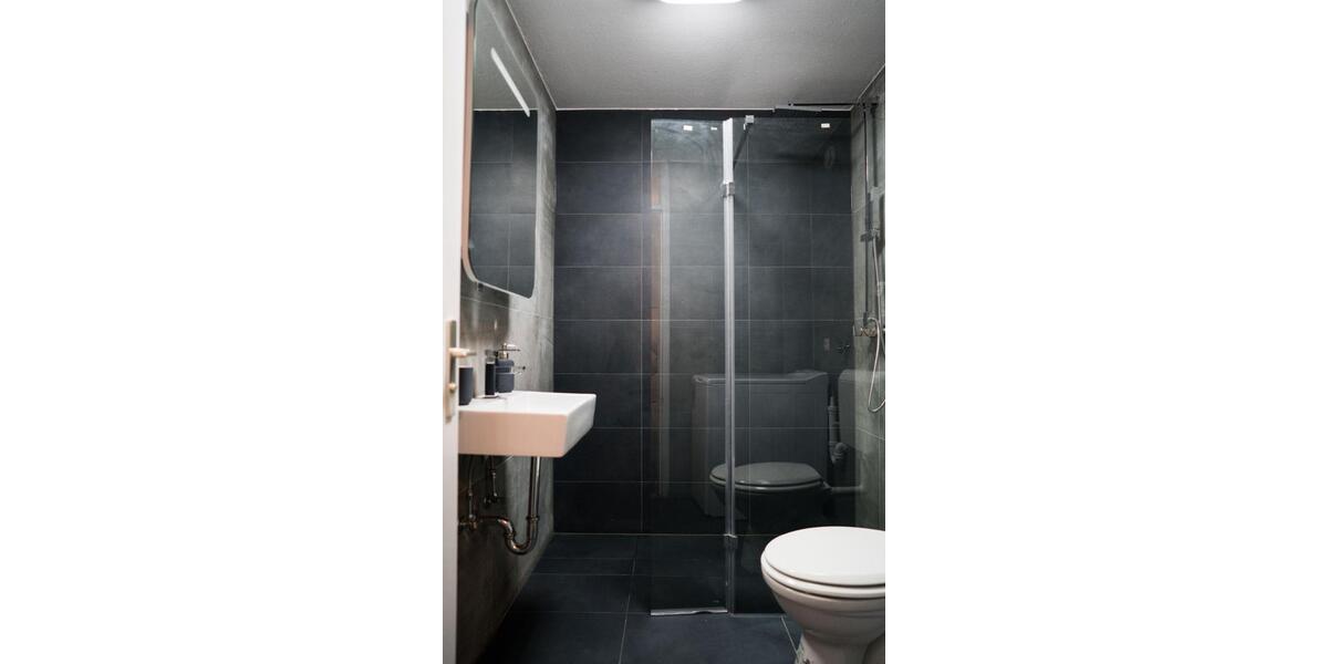 Erdgeschoßwohnung Stuttgart Degerloch - 1 Zimmer, 43 m&sup2;, 219.000&euro; | Angebot:27550915