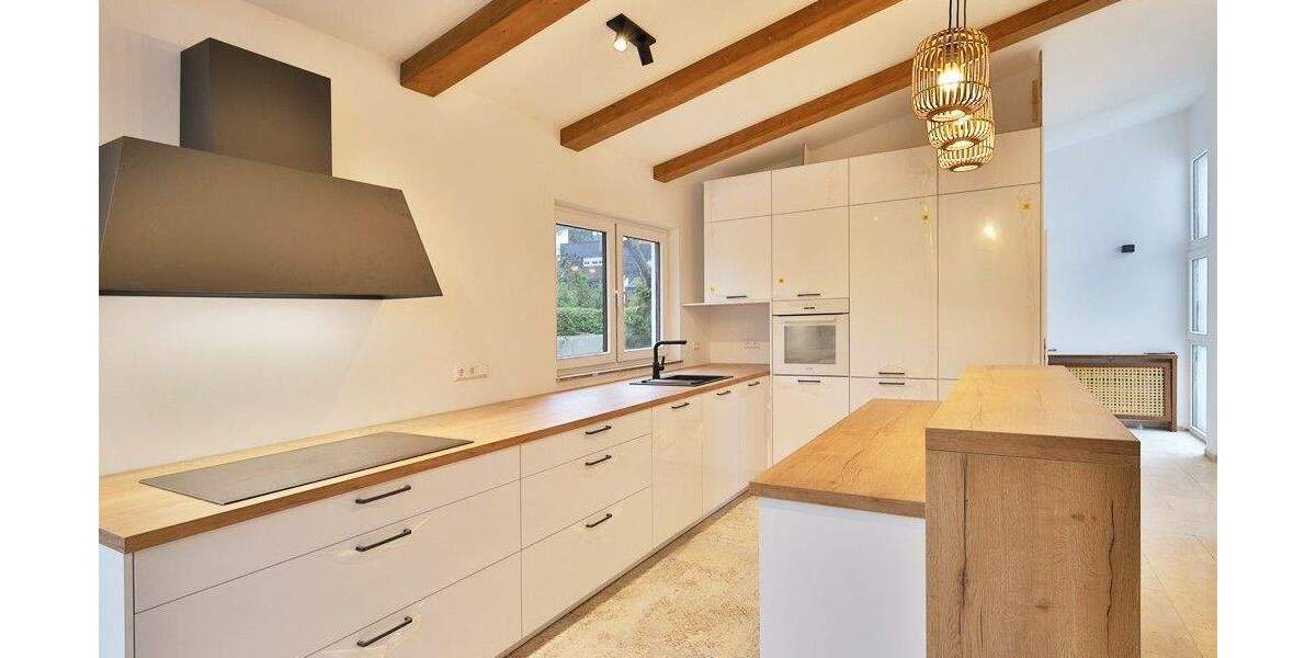 Doppelhaushälfte Leonberg - 5 Zimmer, 175 m&sup2;, 2.740&euro; | Angebot:25682125