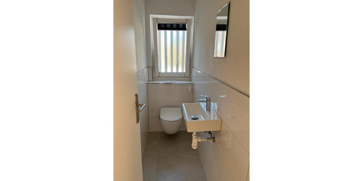 Etagenwohnung Baltmannsweiler - 4 Zimmer, 87 m&sup2;, 1.200&euro; | Angebot:25902091