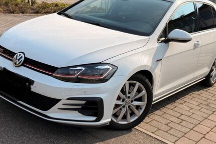 VW Golf 92.500 km 22.900 &euro; Nordheim 74226