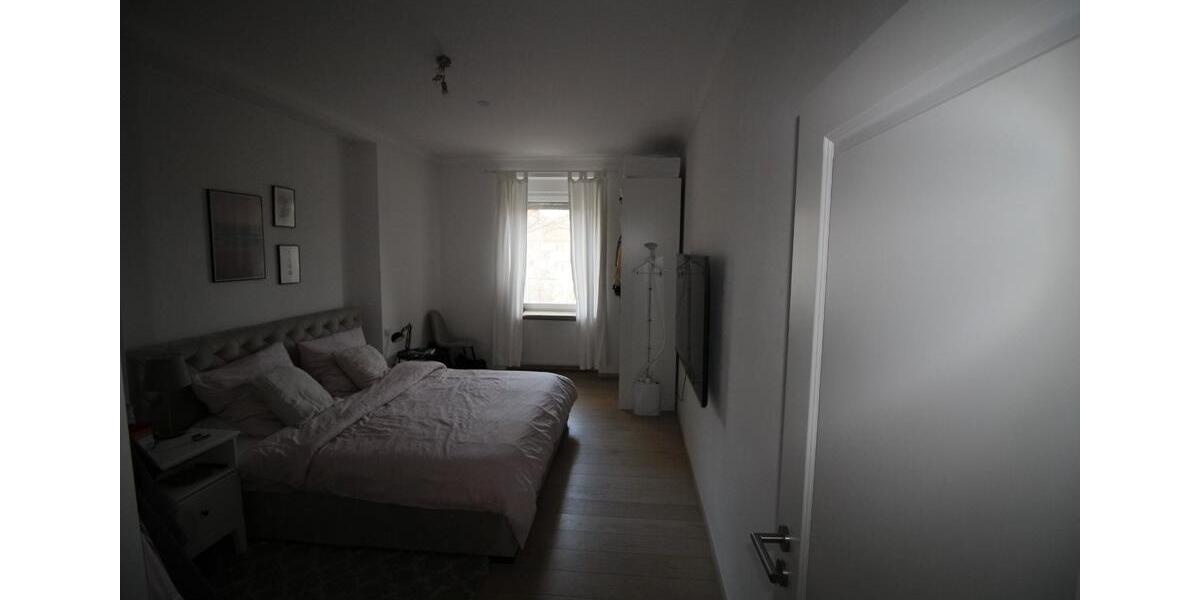 Hochparterre Stuttgart Stuttgart-West - 3 Zimmer, 61 m&sup2;, 320.000&euro; | Angebot:26060027