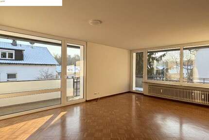 Wohnung Stuttgart Vaihingen - 3 Zimmer, 93 m&sup2;, 1.450&euro; | Angebot:25894371