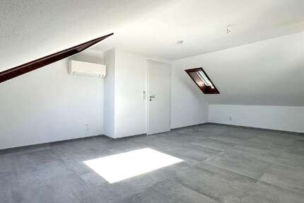 Wohnung Leonberg - 2 Zimmer, 67 m&sup2;, 815&euro; | Angebot:27172305