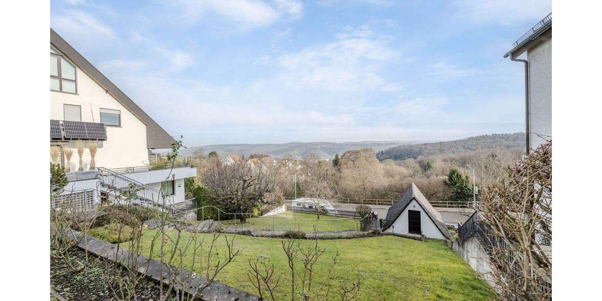 Einfamilienhaus Stuttgart Heumaden - 7 Zimmer, 162 m&sup2;, 890.000&euro; | Angebot:25690122