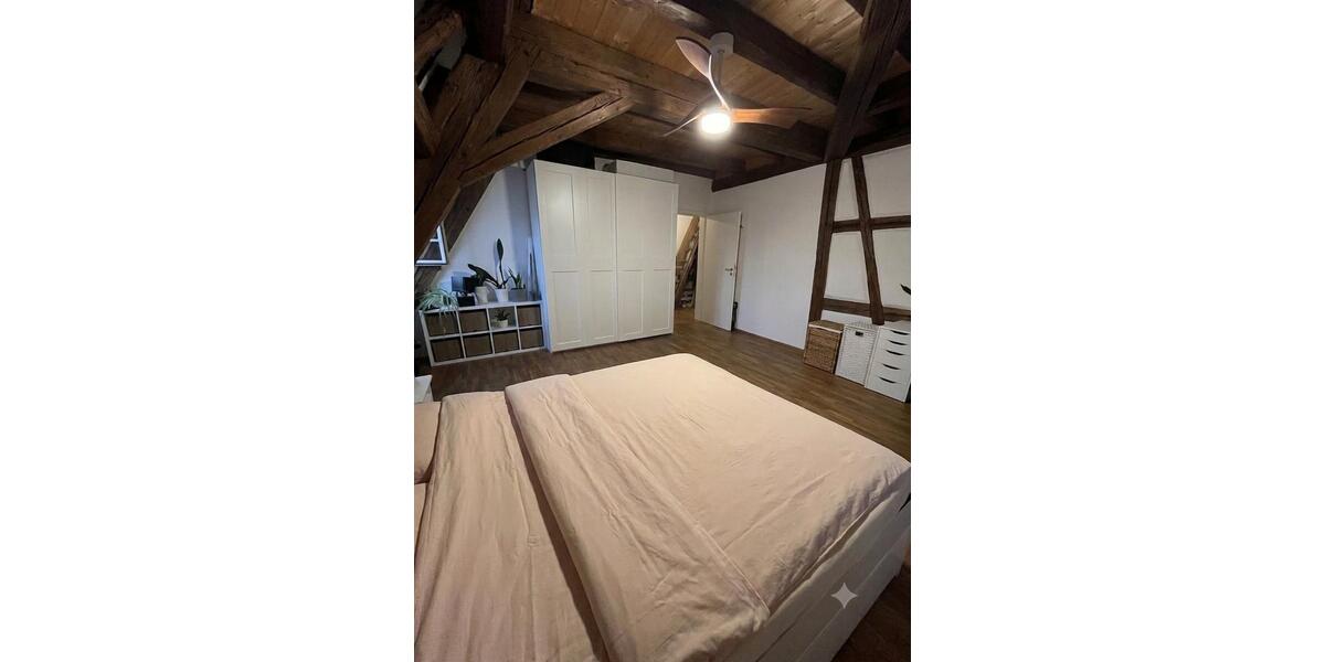 Dachgeschoßwohnung Brackenheim - 2 Zimmer, 62 m&sup2;, 230.000&euro; | Angebot:27014484