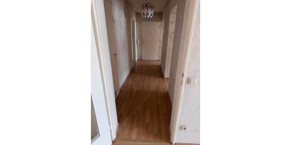 Etagenwohnung Murrhardt - 3.5 Zimmer, 89 m&sup2;, 190.000&euro; | Angebot:27120866