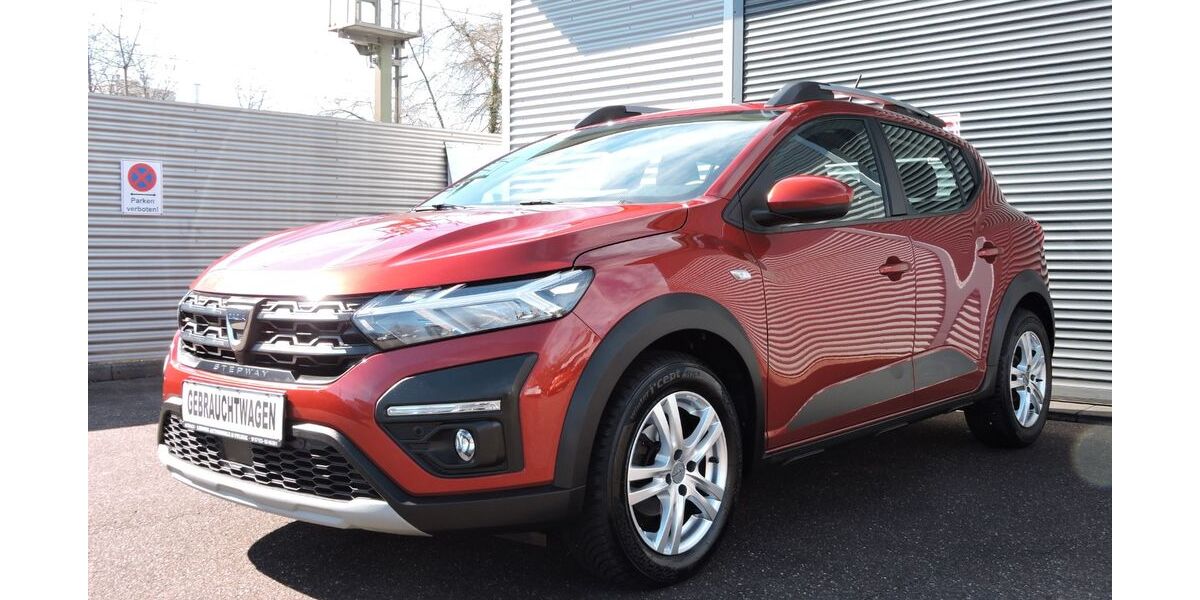 Dacia Sandero 103.000 km 9.999 &euro; Altbach 73776