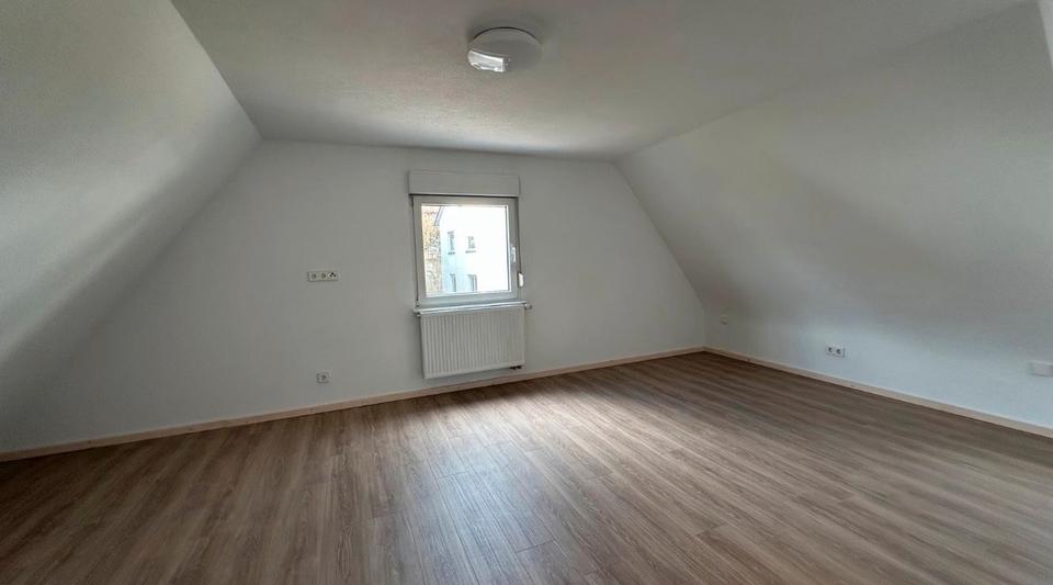 Etagenwohnung Remshalden - 4.5 Zimmer, 90 m&sup2;, 369.000&euro; | Angebot:26349898
