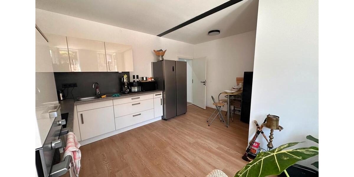 Etagenwohnung Esslingen am Neckar - 5 Zimmer, 15 m&sup2;, 550&euro; | Angebot:27565761