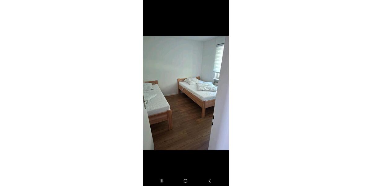 Einfamilienhaus Marbach am Neckar - 8 Zimmer, 200 m&sup2;, 4.300&euro; | Angebot:27572535