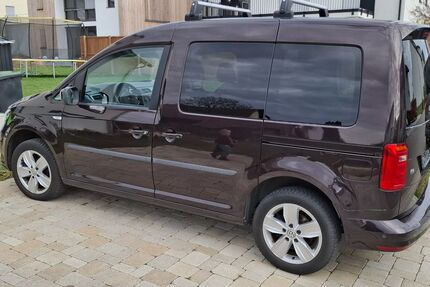 VW Caddy 99.000 km 14.900 &euro; Böblingen 71034