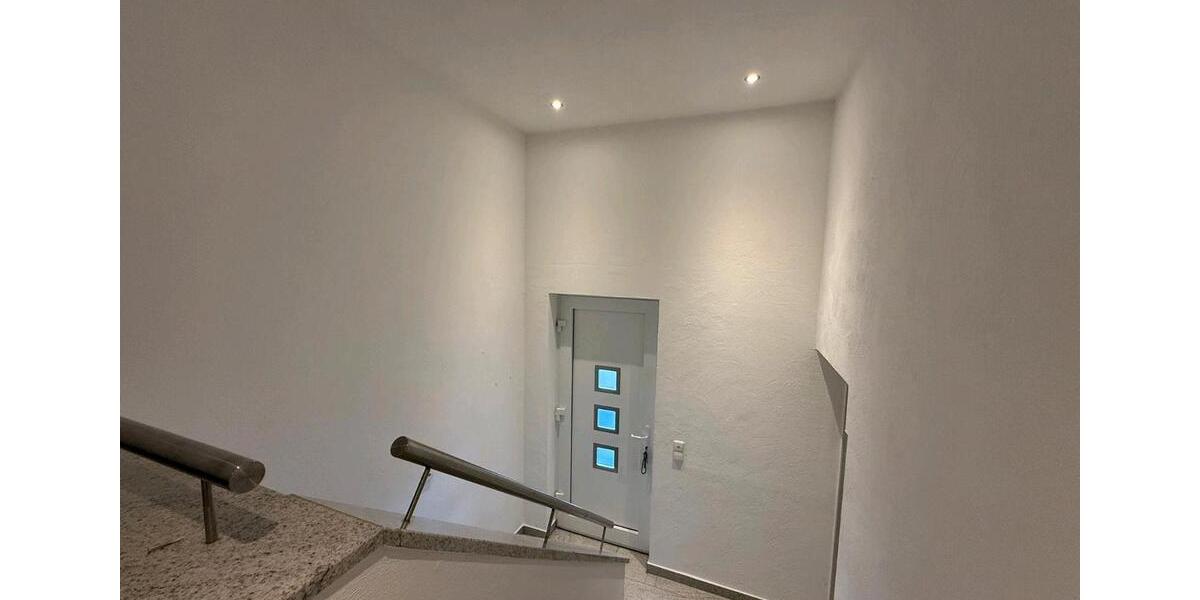 Einfamilienhaus Remseck am Neckar - 2.5 Zimmer, 98 m&sup2;, 1.150&euro; | Angebot:25950757