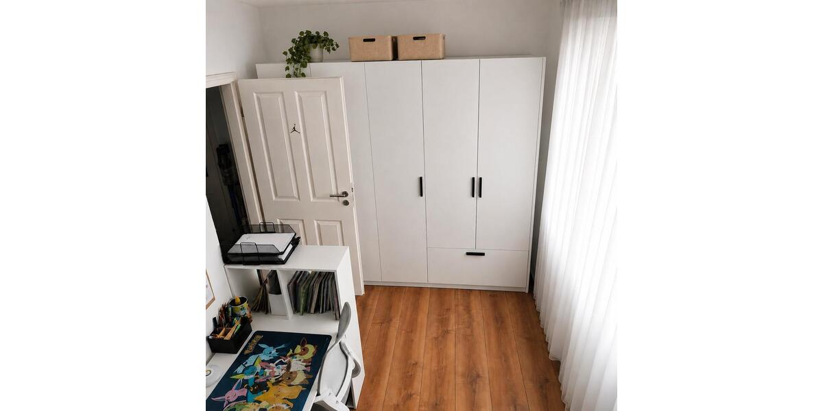 Etagenwohnung Esslingen am Neckar Pliensauvorstadt - 4 Zimmer, 105 m&sup2;, 350.000&euro; | Angebot:26957464