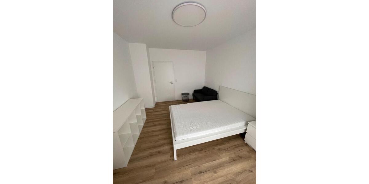 Etagenwohnung Stuttgart Stuttgart-Ost - 1 Zimmer, 16 m&sup2;, 520&euro; | Angebot:25985352