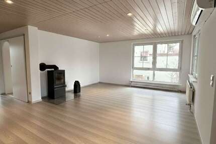 Wohnung Esslingen am Neckar Pliensauvorstadt - 2 Zimmer, 71 m&sup2;, 285.000&euro; | Angebot:27208343