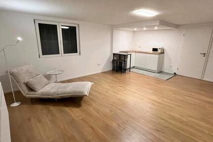 Wohnung Tiefenbronn - 1 Zimmer, 33 m&sup2;, 650&euro; | Angebot:25409188