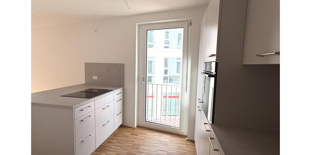 Etagenwohnung Leonberg - 3 Zimmer, 86 m&sup2;, 1.604&euro; | Angebot:23712513