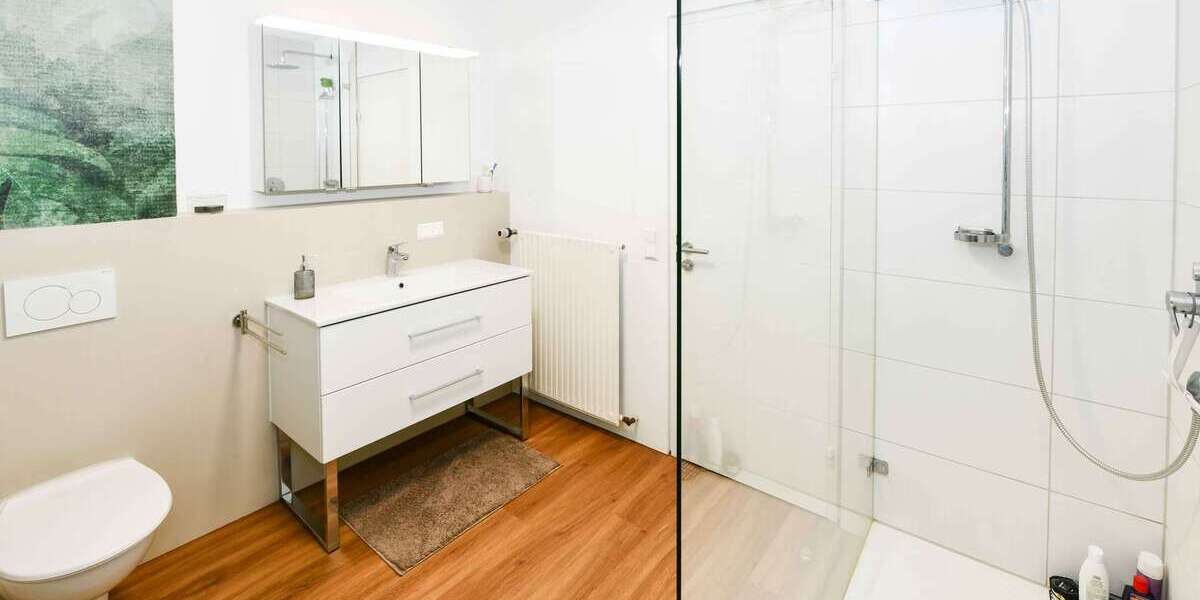 ImmoBillia: Großzügig. Zentral. Zuhause! - Etagenwohnung Freiberg am Neckar | Angebot:27245282