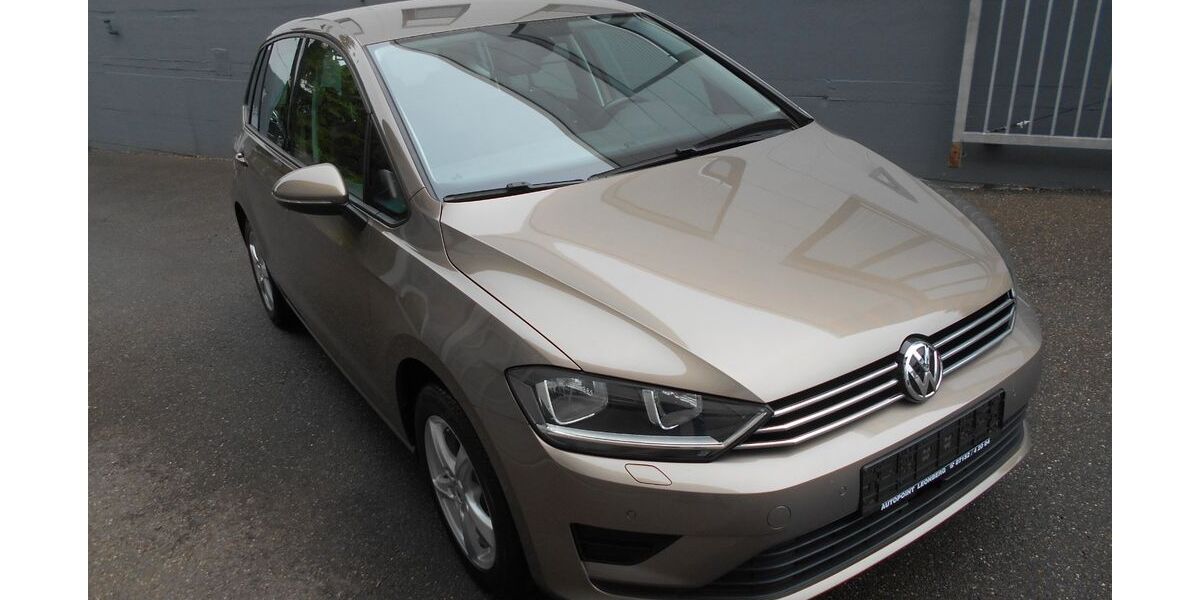 VW Golf Sportsvan 98.000 km 11.590 &euro; Leonberg 71229