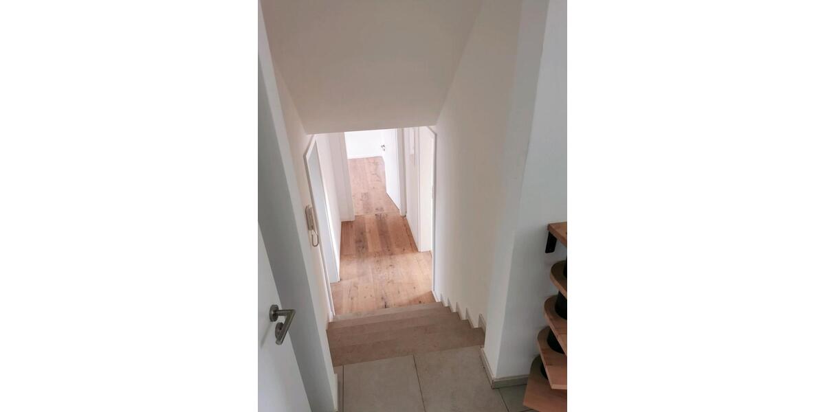 Maisonettenwohnung Stuttgart Mühlhausen - 2 Zimmer, 69 m&sup2;, 299.000&euro; | Angebot:26061312