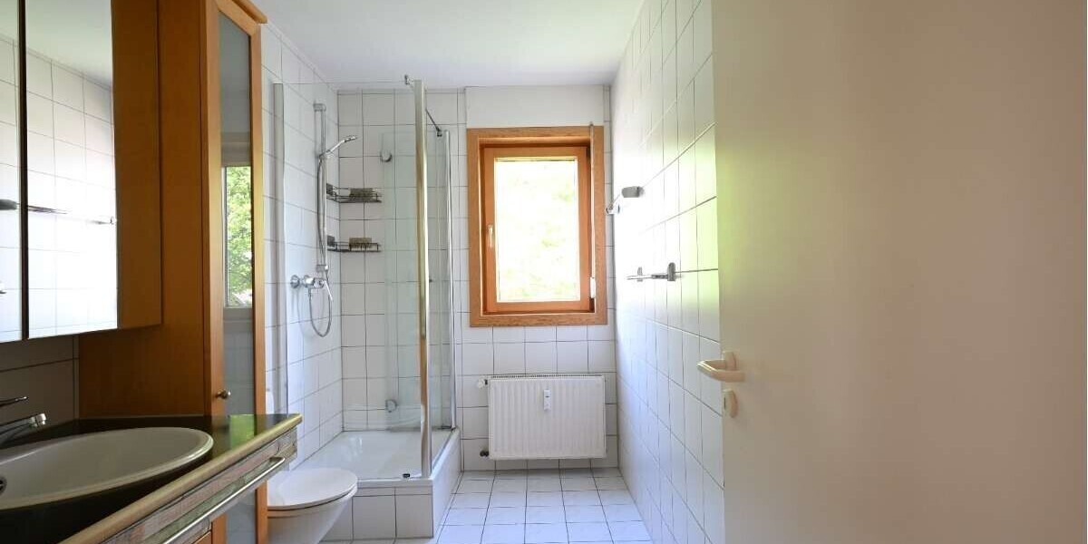 Skandinavischer Charme zum Wohlfühlen - Dachgeschoßwohnung Vaihingen Kleinglattbach | Angebot:27594188
