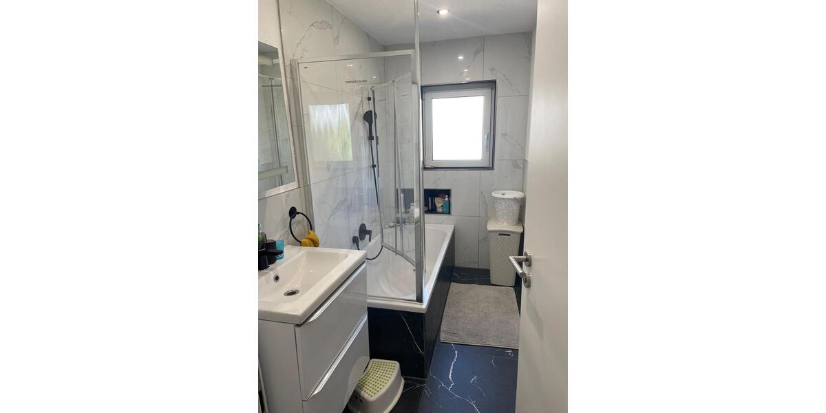 Erdgeschoßwohnung Nordheim - 4 Zimmer, 90 m&sup2;, 1.800&euro; | Angebot:26279706
