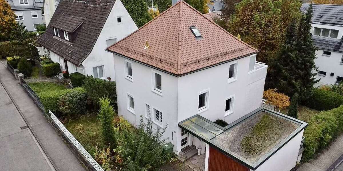 Einfamilienhaus Korntal-Münchingen Münchingen - 7 Zimmer, 175 m&sup2;, 750.000&euro; | Angebot:26069072