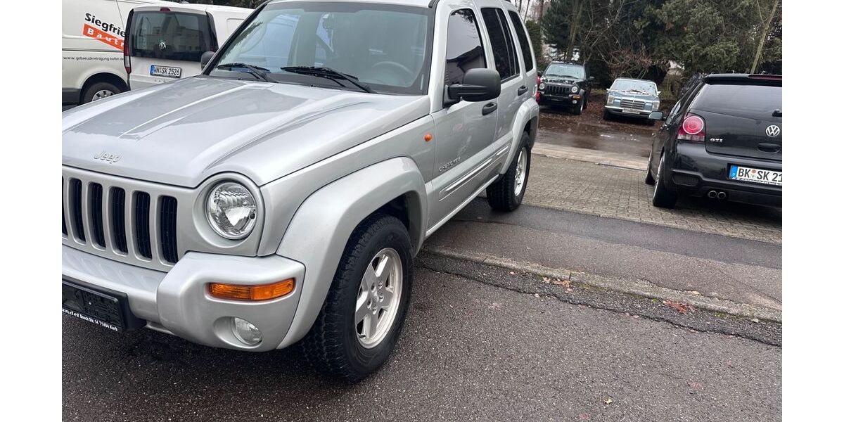 Jeep Cherokee 104.772 km 9.999 &euro; Korb 71404
